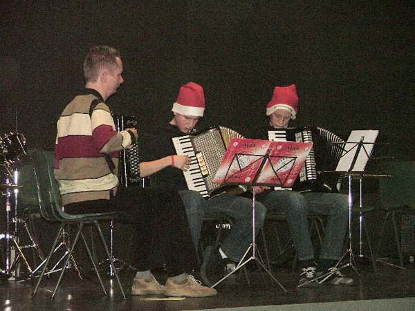 2004_1230Image0036